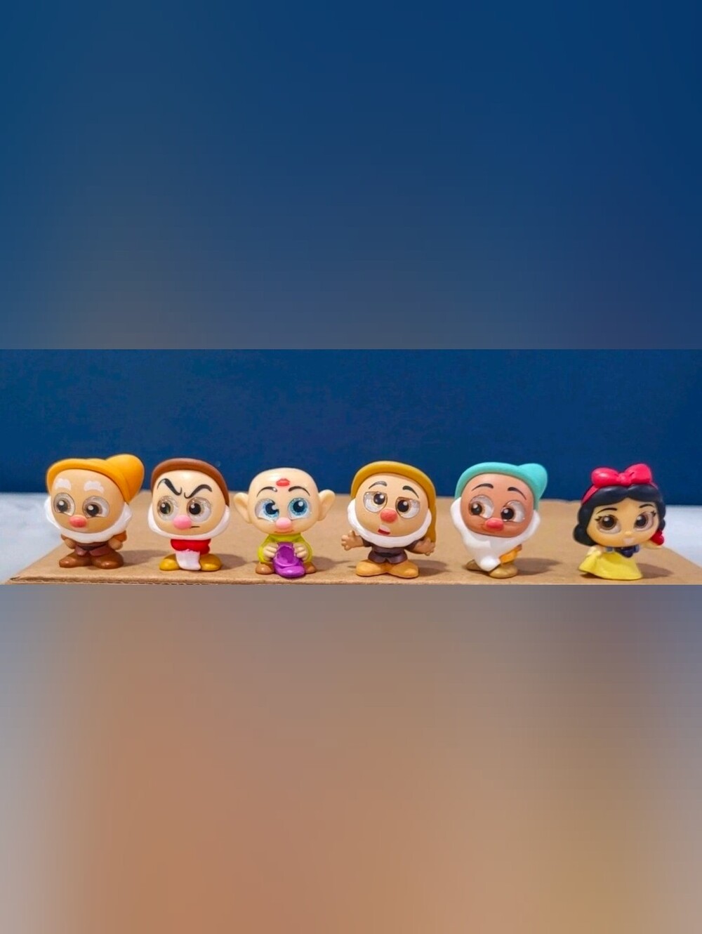 Disney Doorables Snow White and The 7 Dwarfs Collection Figure Lot